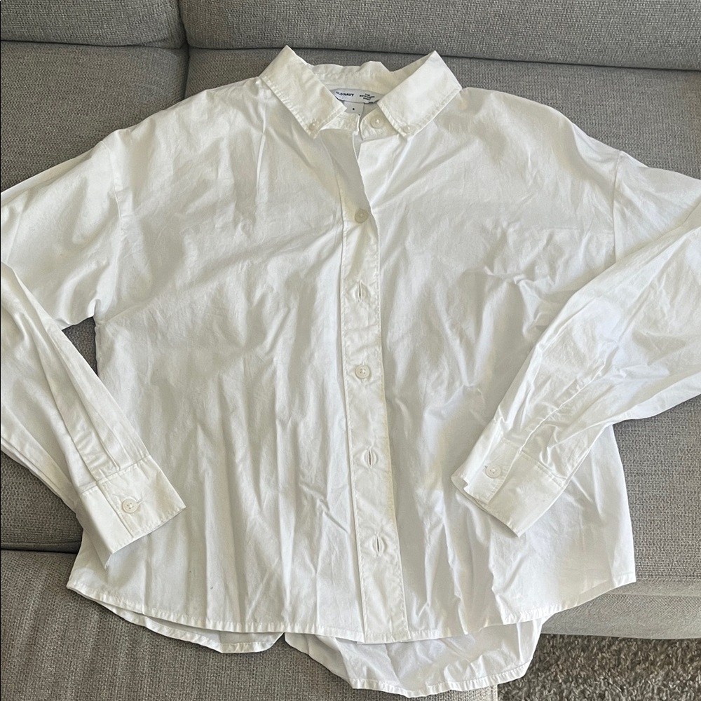 Old Navy Women's White Button Down Shirt